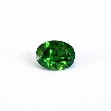 Demantoid 0.83 ct ov (6,6*4,9) 2/2.3