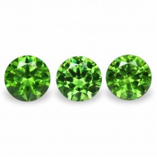 Demantoid set (3 pcs) 1.39 ct r (4,8) 3/2
