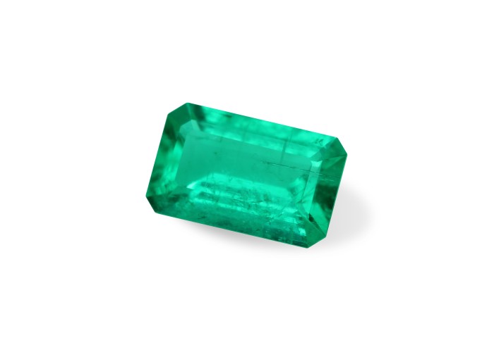 Emerald 0.7 ct oct (7,5*4,5) 4/2