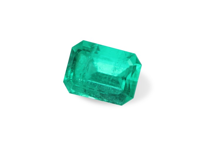 Emerald 0.97 ct oct (7,0*5,0) 4/2