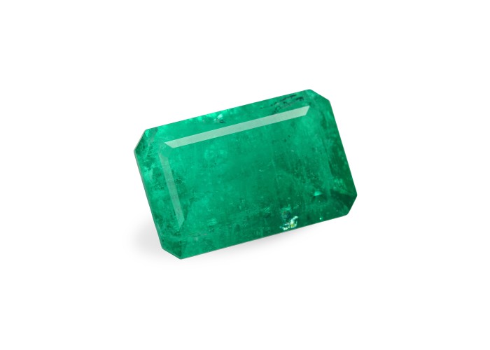 Emerald 15.6 ct oct (21,0*13,1) 3/3