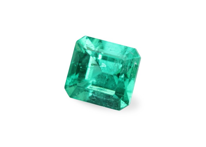 Emerald 2.62 ct oct (8,5*8,0) 4/2