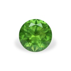 Demantoid 0.68 ct r (5,3) 4/2