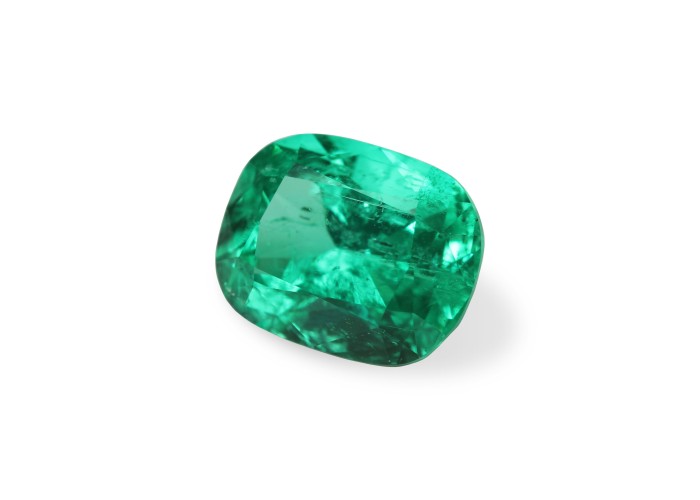 Emerald 2.26 ct ov (9,4*7,3) 3/2
