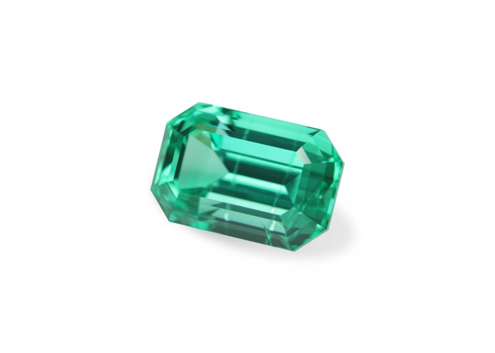 Emerald 7.51 ct oct (13,6*9,1) 4/1