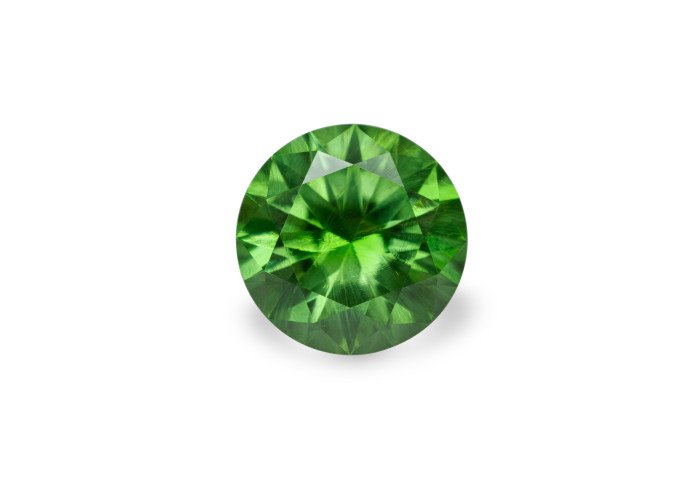 Demantoid 1.35 ct r (6,8) 3/2