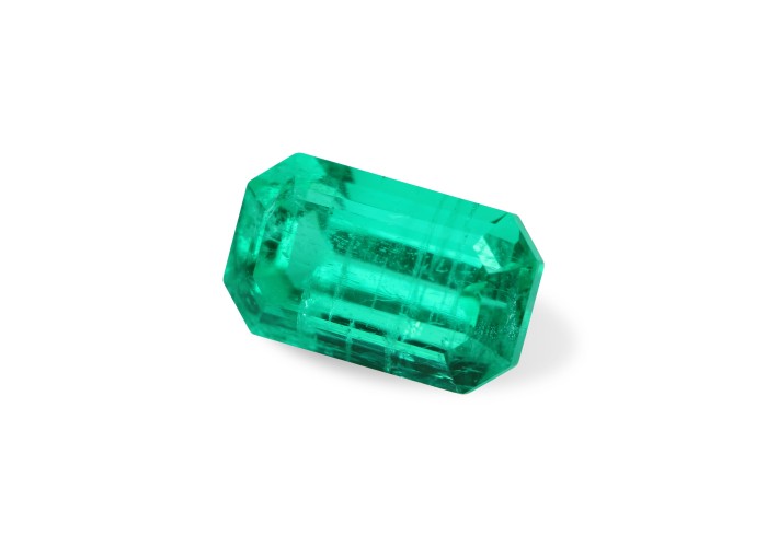 Emerald 1.44 ct oct (8,3*5,0) 3/2
