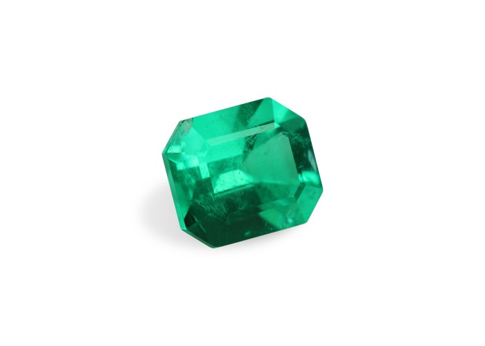 Emerald 0.83 ct oct (5,9*5,1) 3/1