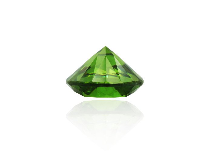 Demantoid 2.09 ct r (7,7) 4/2