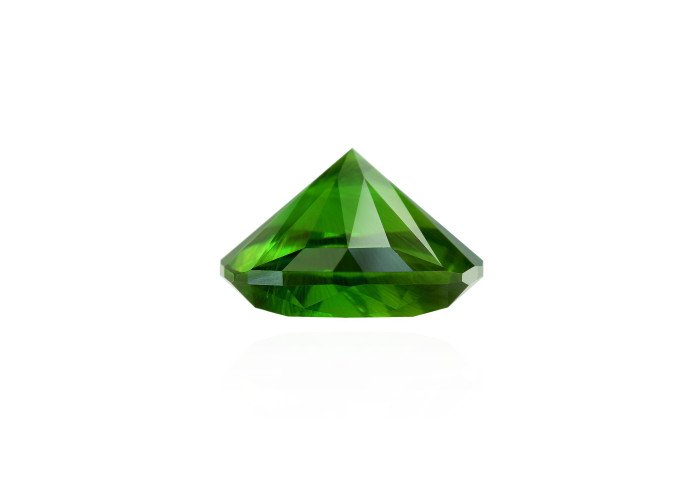 Demantoid 5.44 ct cushon (10,8*9,5) 3/2