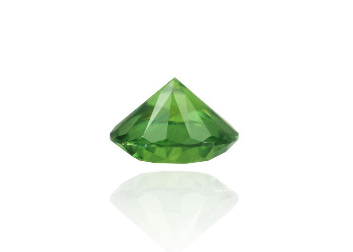 Demantoid 1.35 ct r (6,7) 4/2