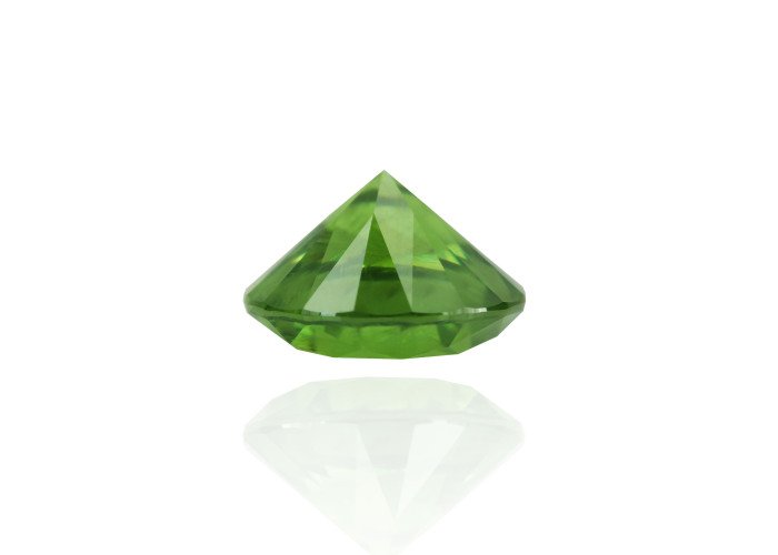 Demantoid 1.55 ct r (7,0) 4/2