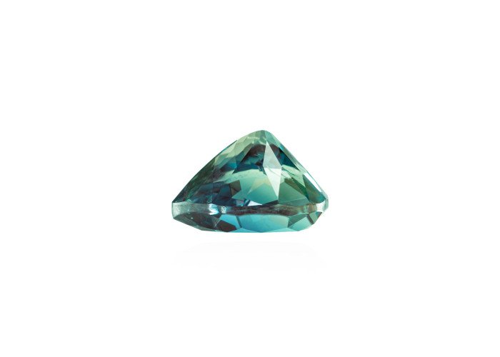Alexandrite 1.02 ct ps (6,7*4,9) 2/3