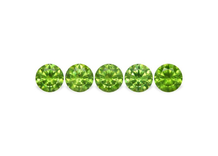 Demantoid set (5 pcs) 4.37 ct r (5,8) 4/2