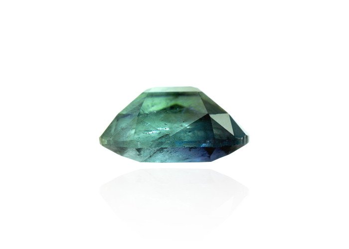 Alexandrite 1.26 ct cushon (6,9*5,9) 2/1