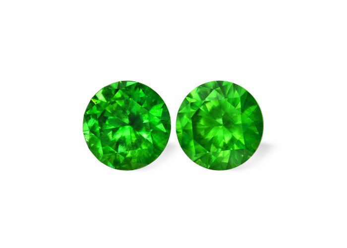 Demantoid set (2 pcs) 3.15 ct r (7,1) 2/2