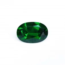 Demantoid 0.53 ct ov (6,0*4,2) 1/2.3