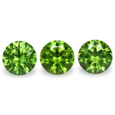 Demantoid set (3 pcs) 2.23 ct r (5,5) 4/2